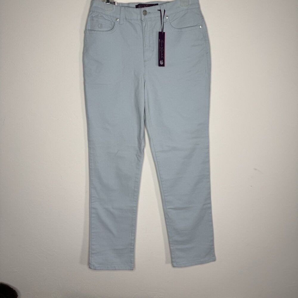 Gloria Vanderbilt Amanda‎ Heritage Fit Baby Blue Jeans Size 6 Button Zip New